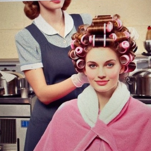 Don't let today be a waste of hair and makeup🫦 - Picture 2 of 14